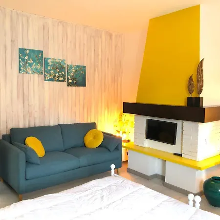 Clua Holiday House Porto Ceresio Exterior photo