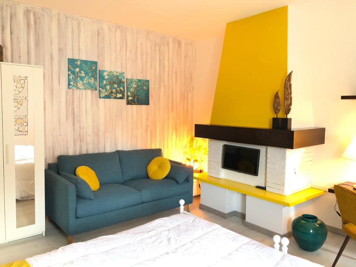 Clua House Apartment